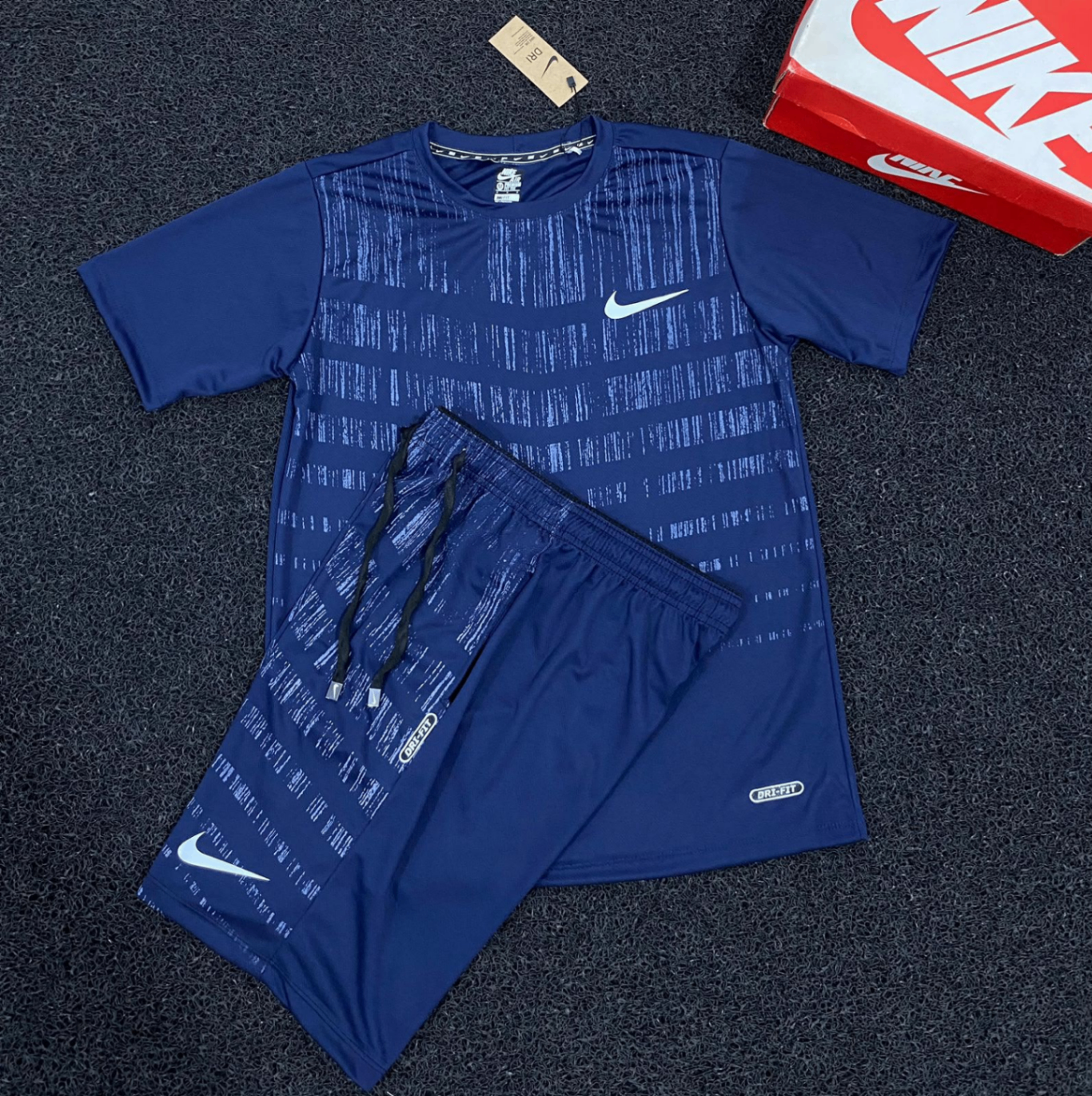 Conjunto Nike Dri-Fit Azul (camisa + short) — Praxedes Griffes