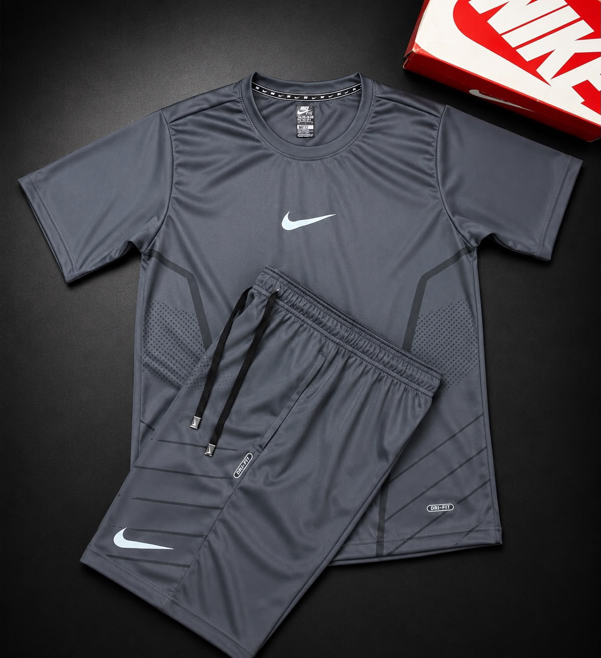 Kit Nike Dri-Fit Cinza (camiseta + short) — Modelo Lançamento — esportivo masculino na Praxedes Griffes