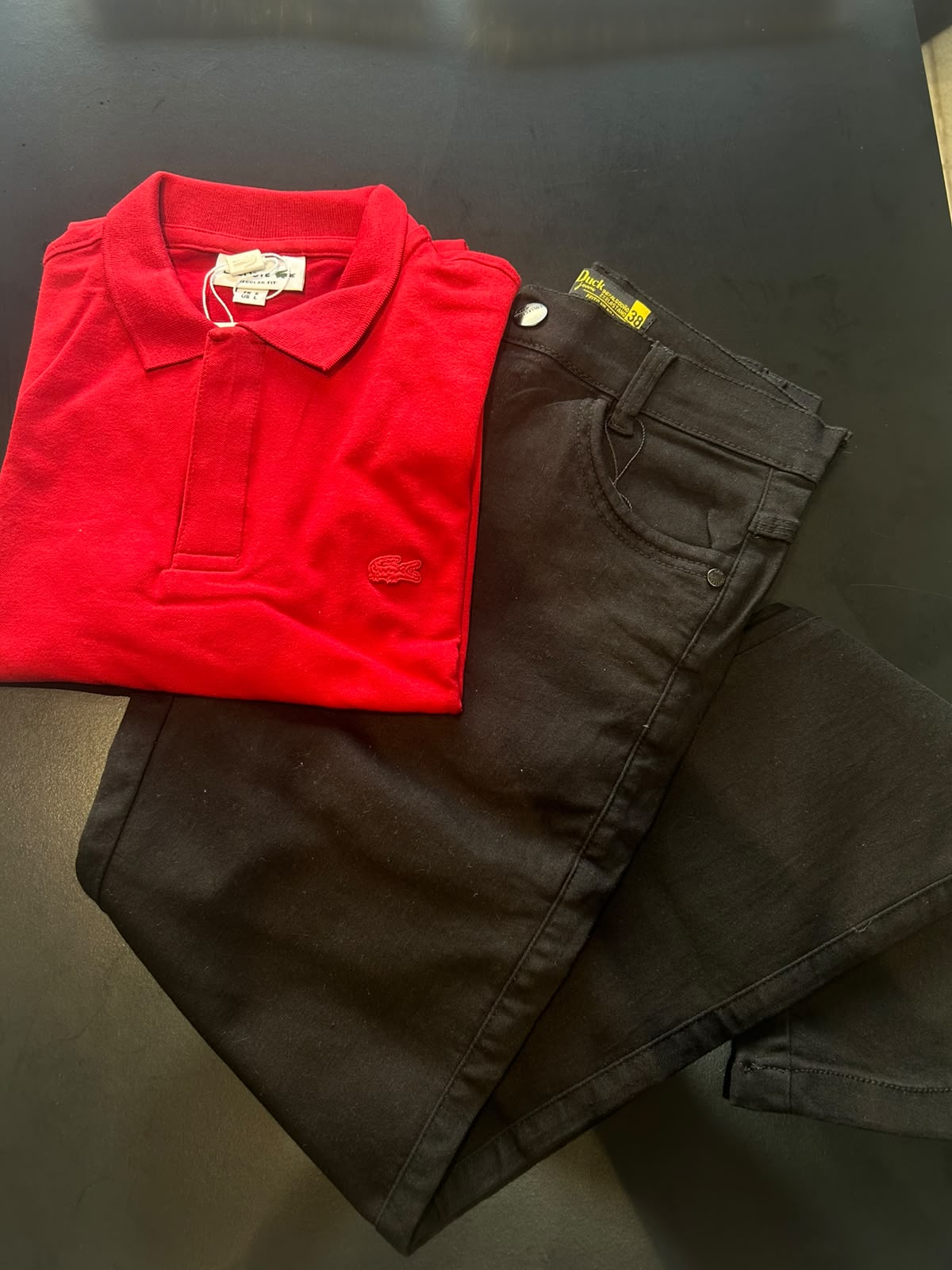Kit Camisa Polo Importada Lacoste + Calça Jeans Preta — kits masculino na Praxedes Griffes