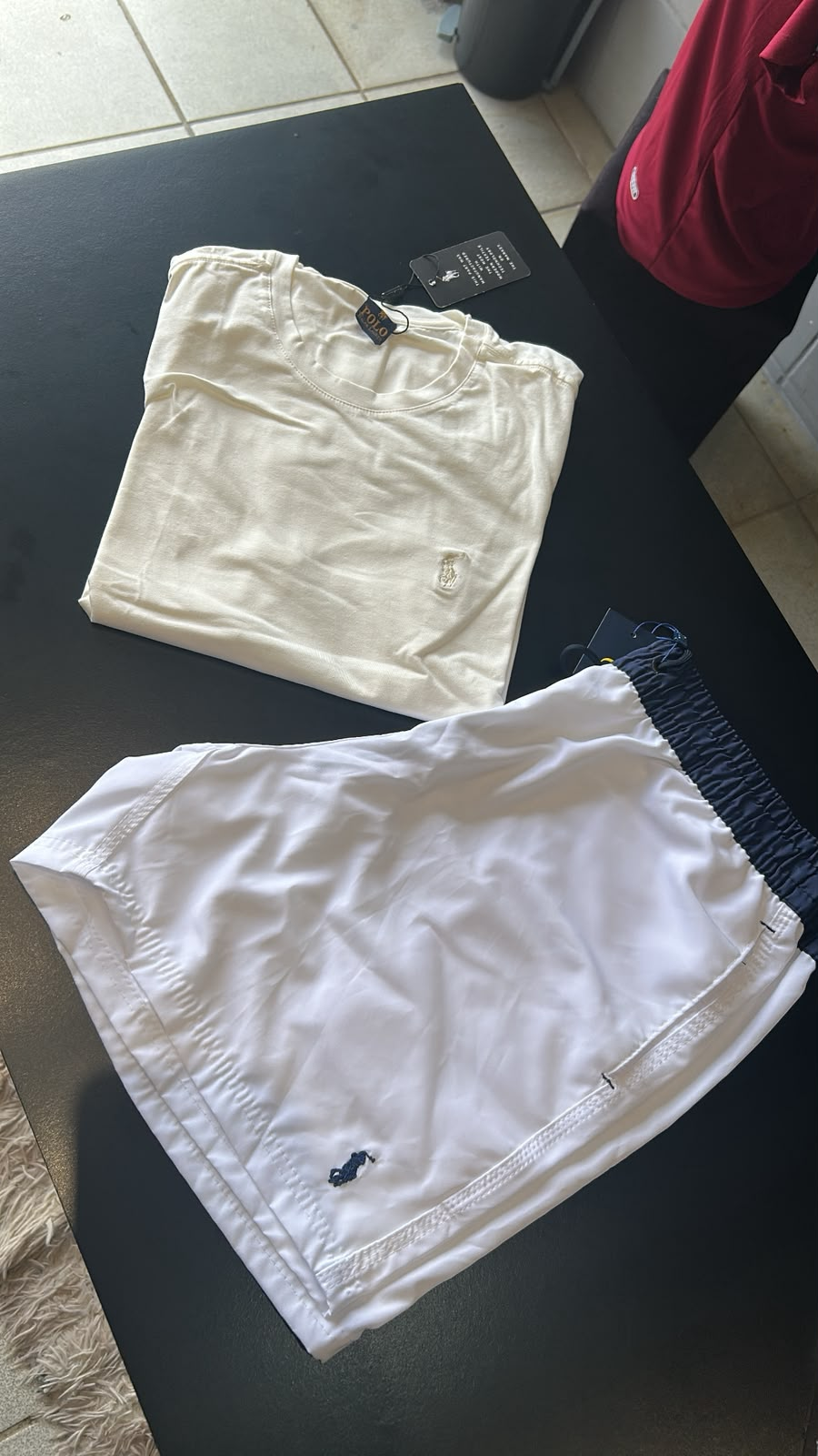 Kit Polo Ralph Lauren Off-White + Bermuda Tactel Premium (Tam. G) — Praxedes Griffes